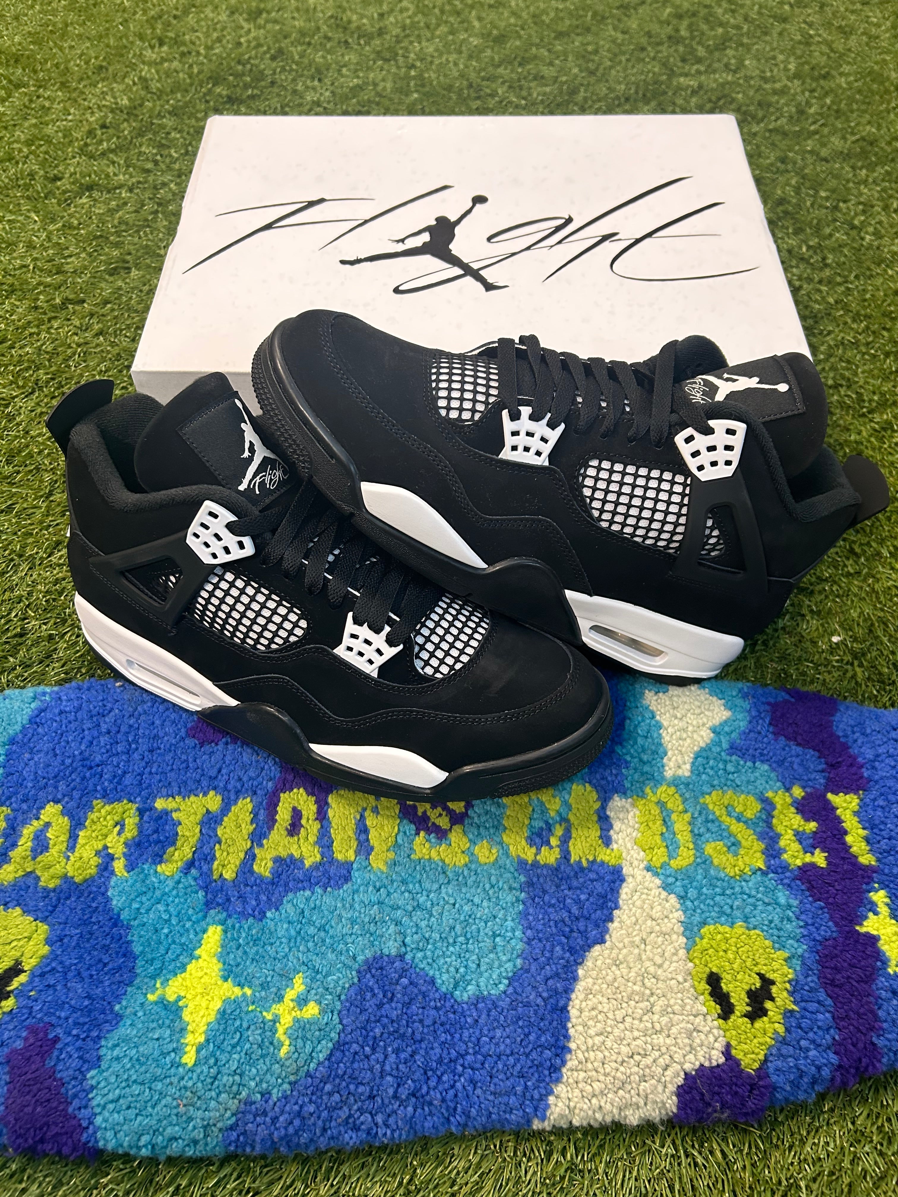 Jordan Retro 4 White Thunder
