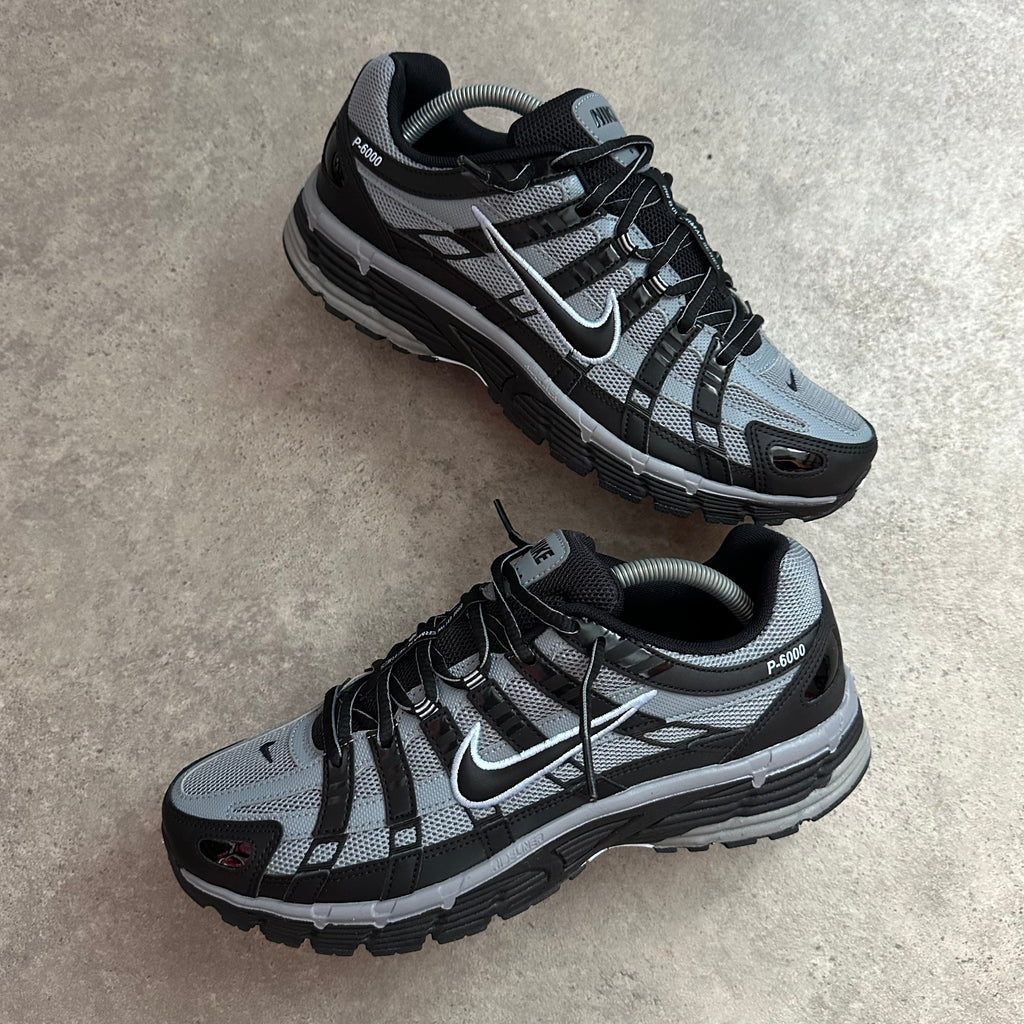 NIKE P-6000 - COOL GREY ANTHRACITE
