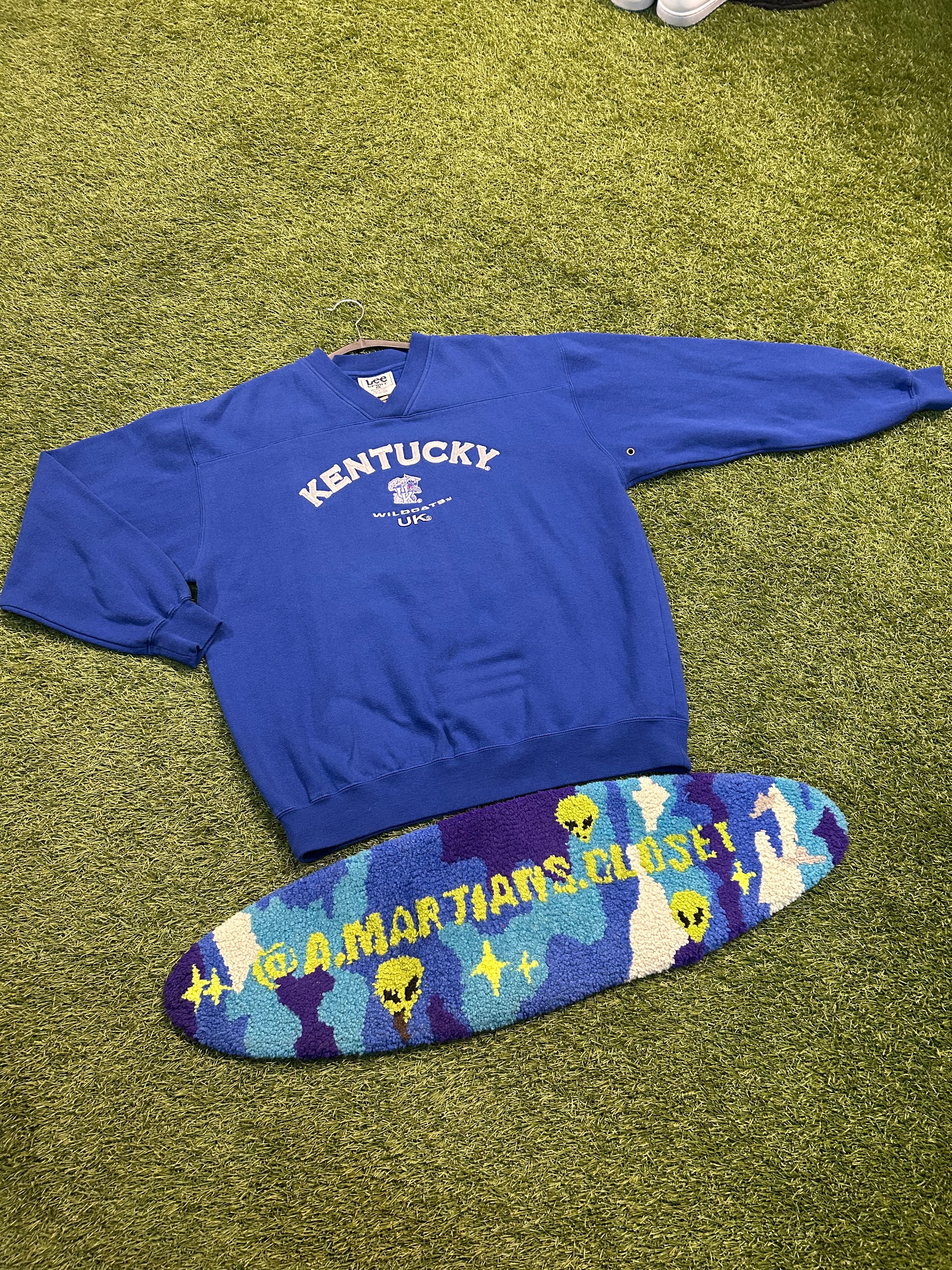 Vintage Lee University Of Kentucky Wildcats Crewneck