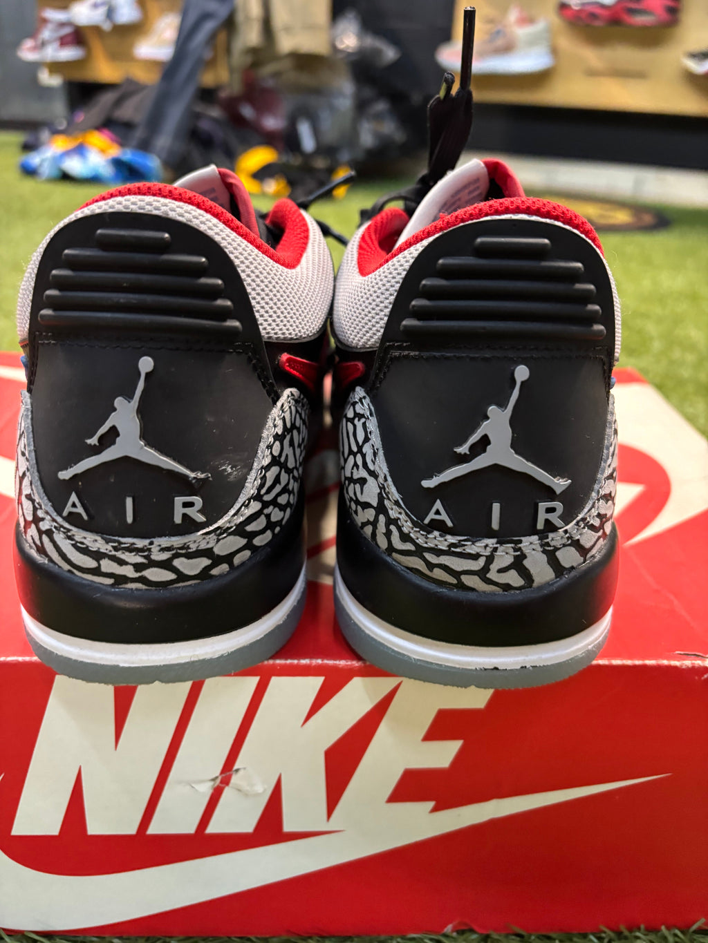 Jordan Legacy 312 size 7y