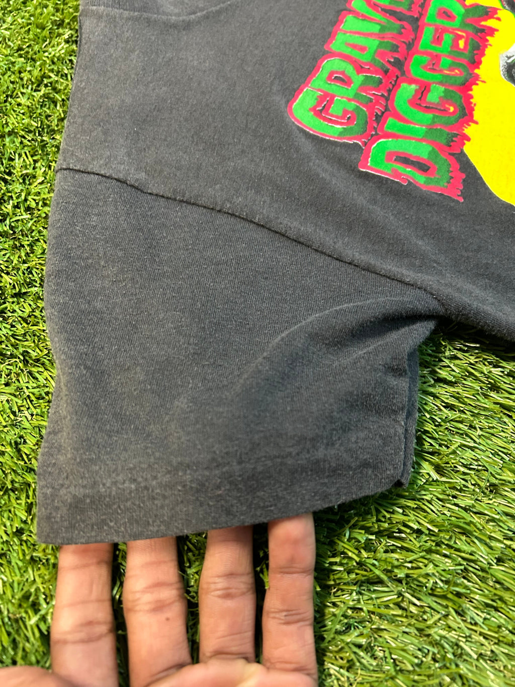 Rare Vintage 1990 Grave Digger Monster Truck Tee