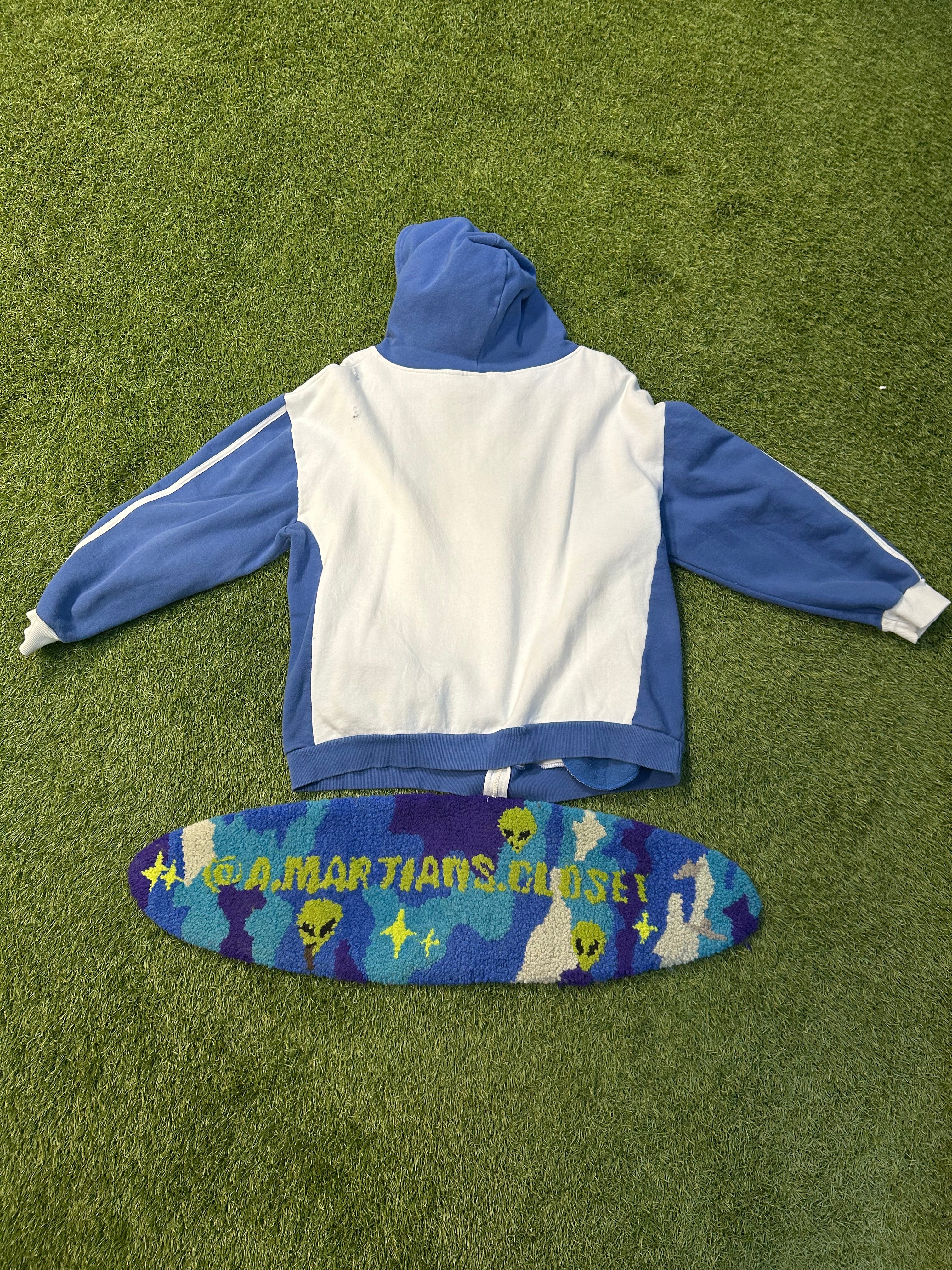 2009 Nintendo Super Mario Bros 3 Zip Up Jacket