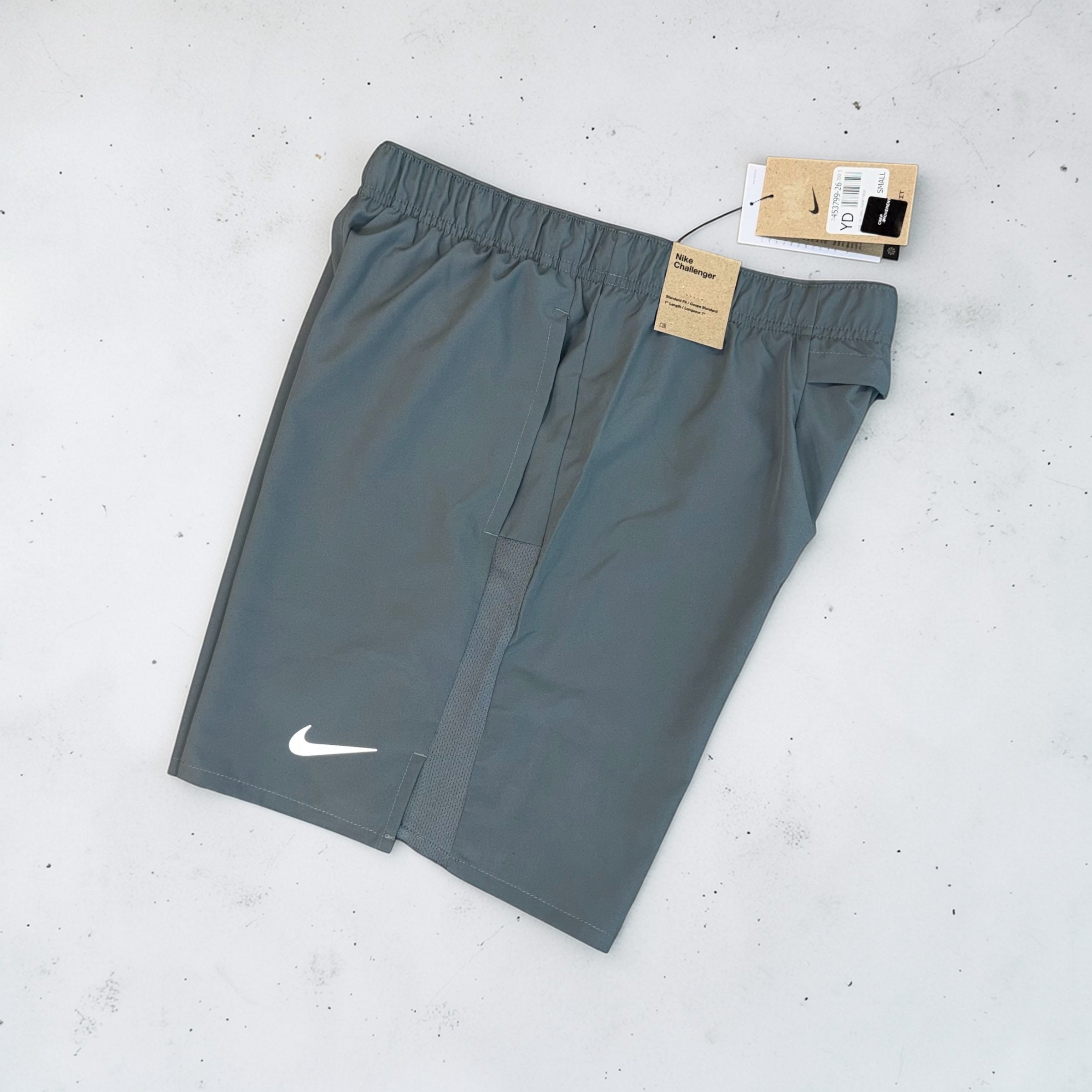 NIKE DRI-FIT WINDRUNNER AND CHALLENGER SHORTS SET - FOAM PINK / GREY
