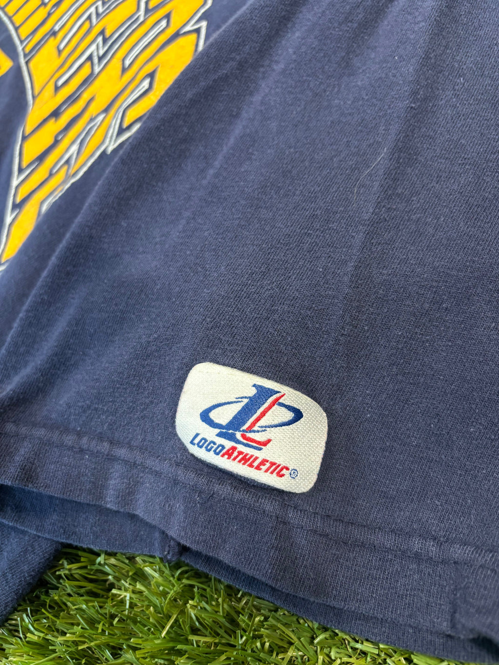Vintage Mountaineers Logo Athletic Tee