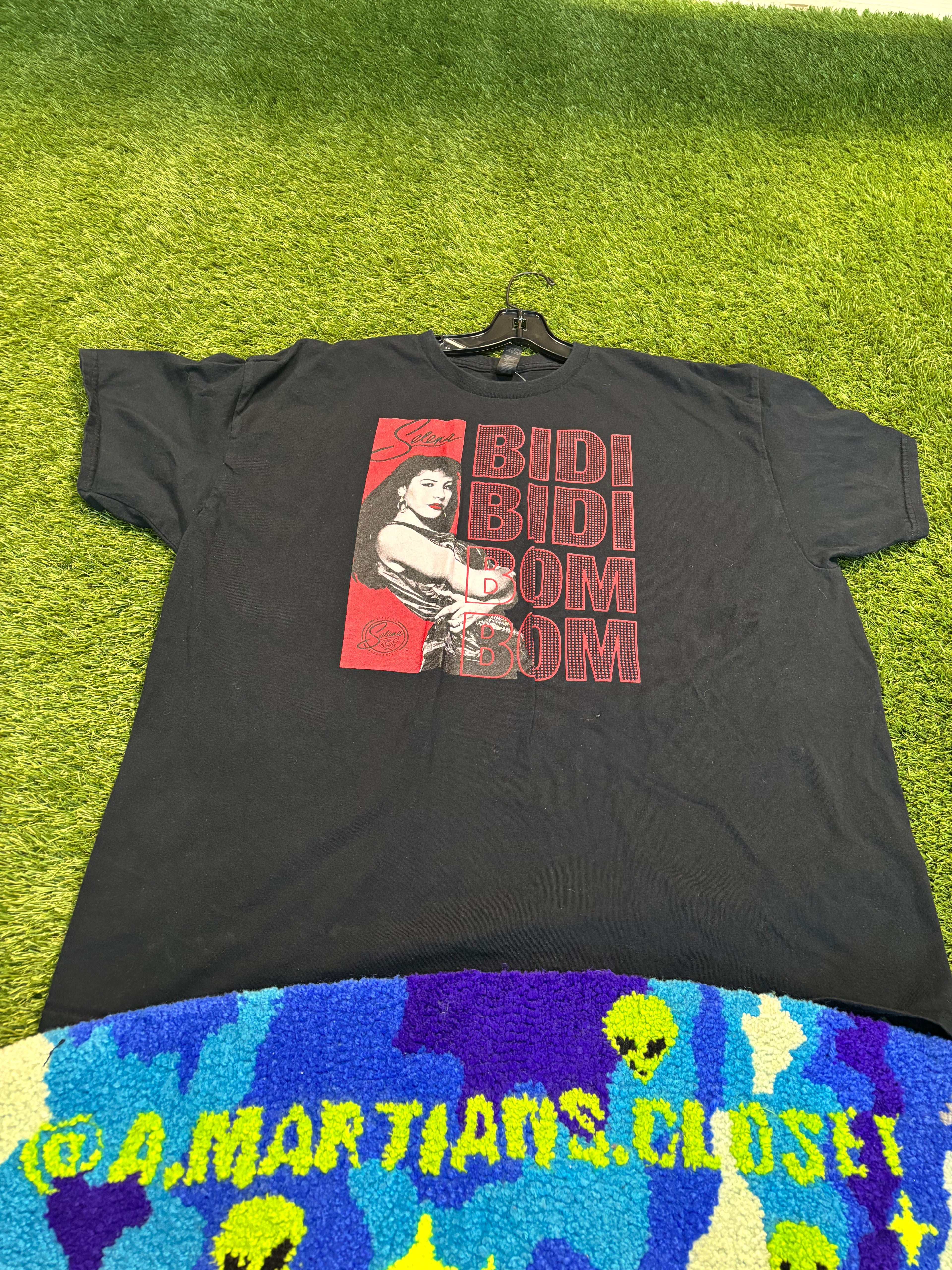 Reprint Selena Tee