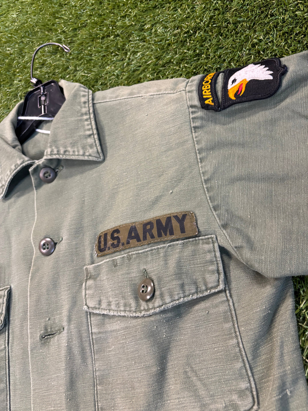 Vintage Vietnam US Army Airborne Button Up