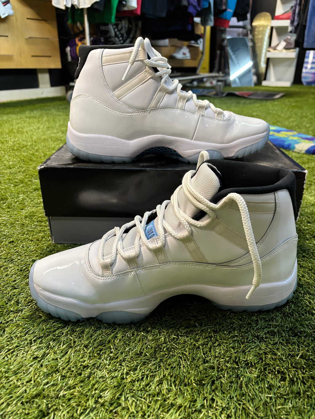 Jordan retro 11 Columbia(Used)