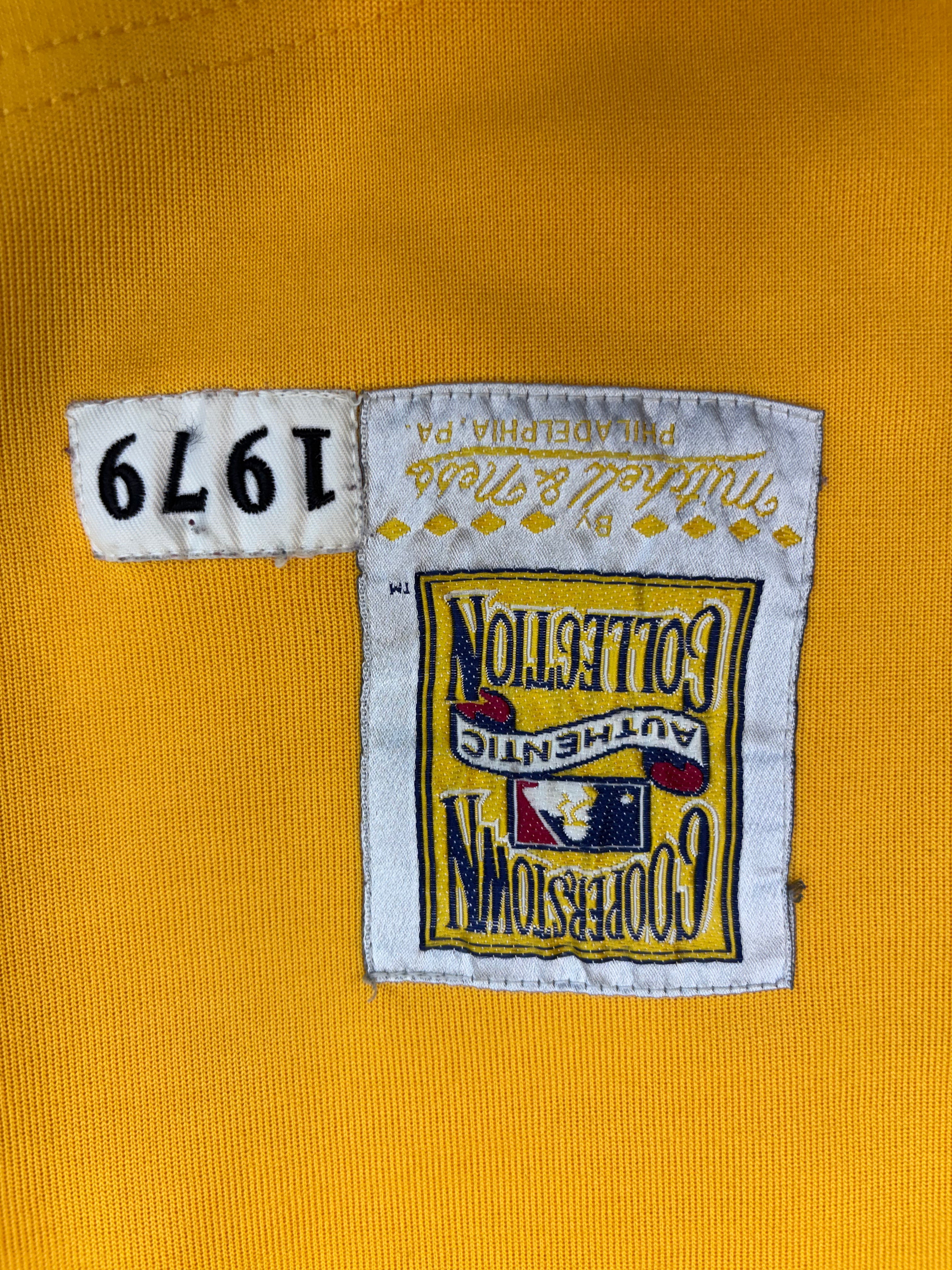 VINTAGE MITCHELL & NESS PITTSBURGH PIRATES COOPERSTOWN COLLECTION 1979 STARGELL #8 JERSEY