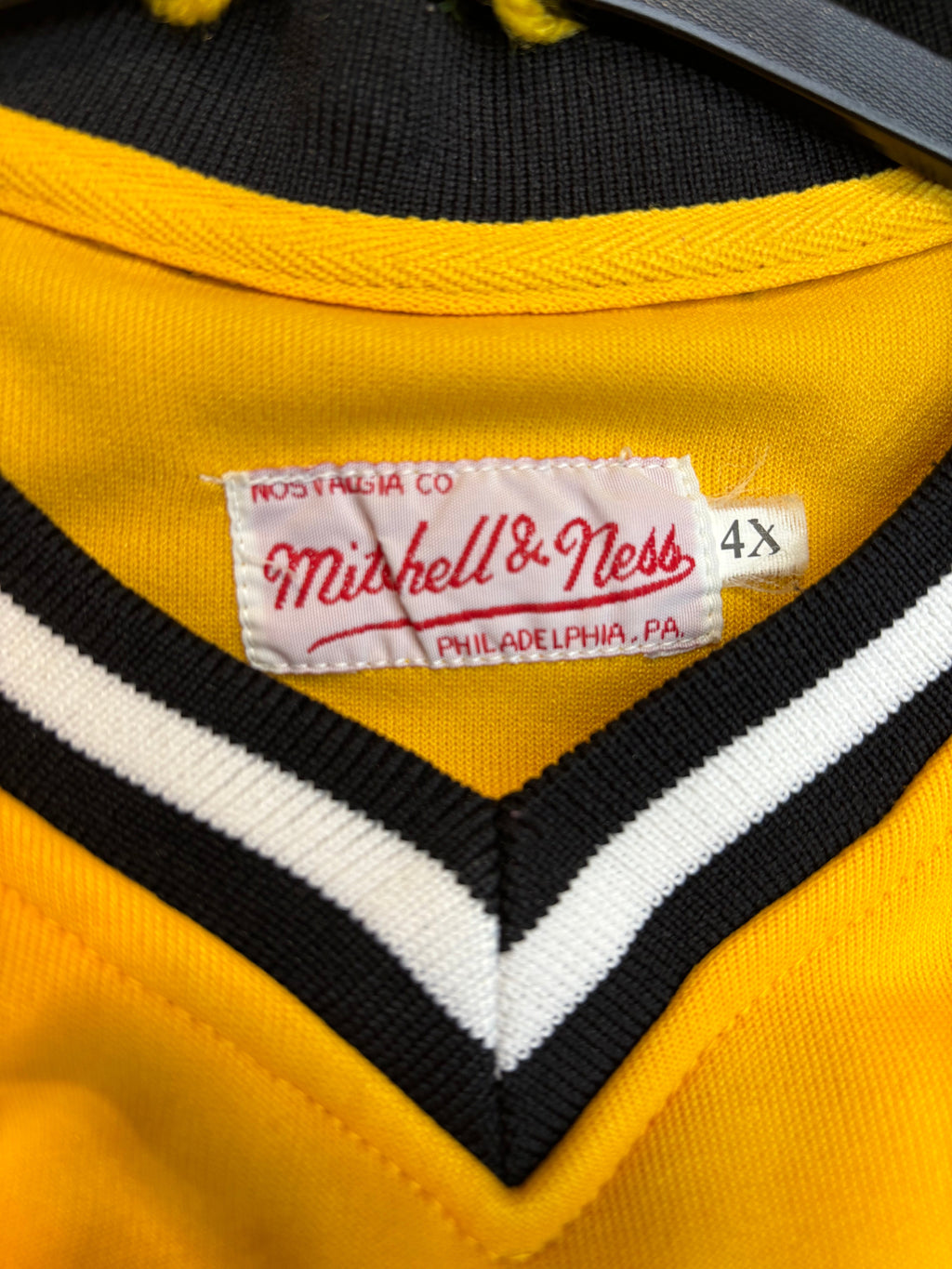 VINTAGE MITCHELL & NESS PITTSBURGH PIRATES COOPERSTOWN COLLECTION 1979 STARGELL #8 JERSEY