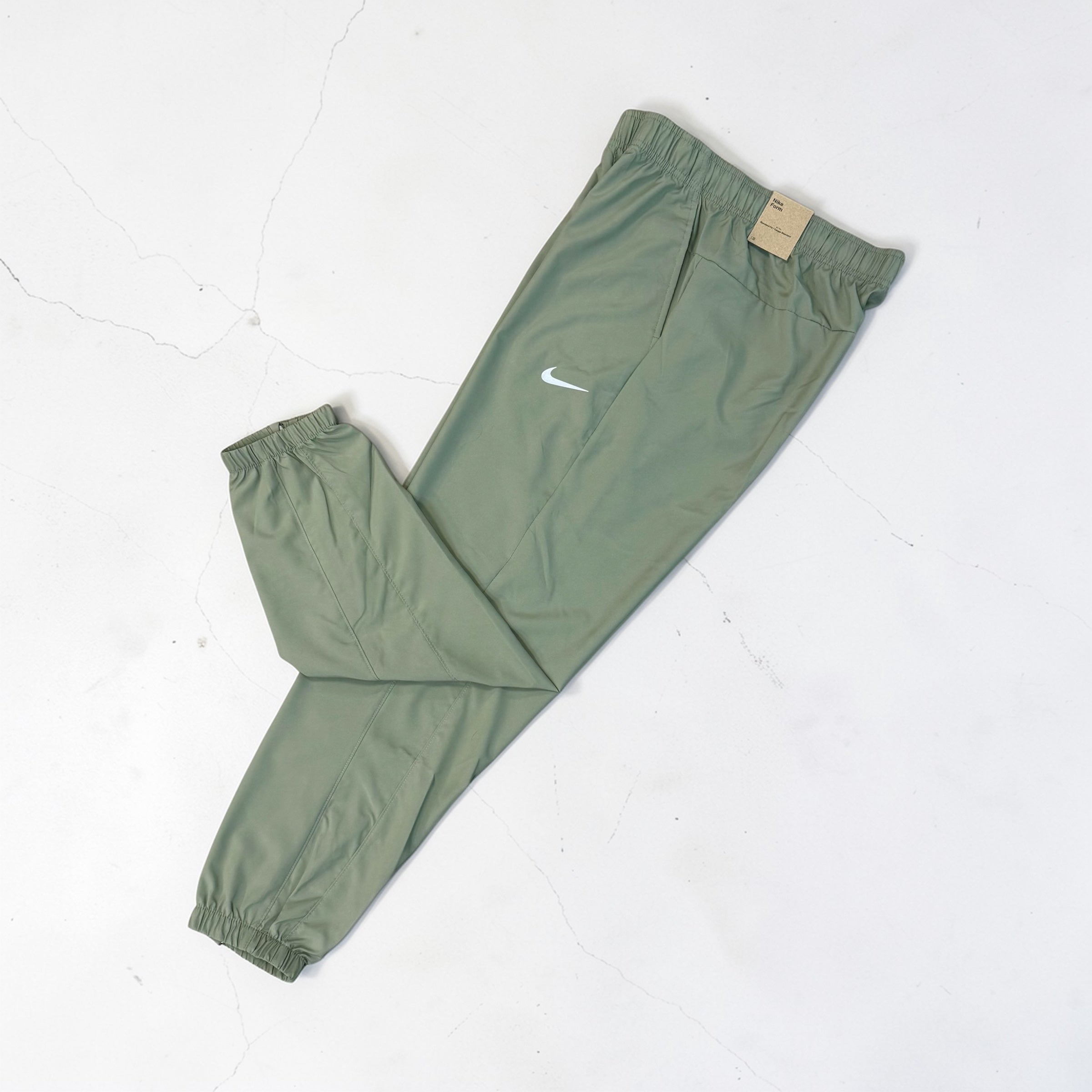 NIKE FORM DRI-FIT WINDRUNNER AND CHALLENGER PANTS SET - LIGHT KHAKI
