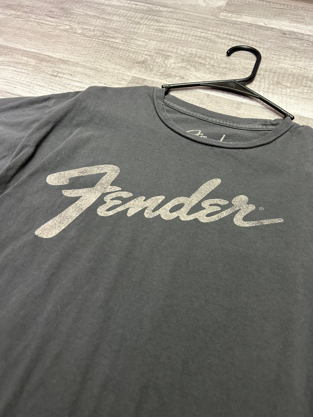 Vintage Women’s ‘Fender’ Tee